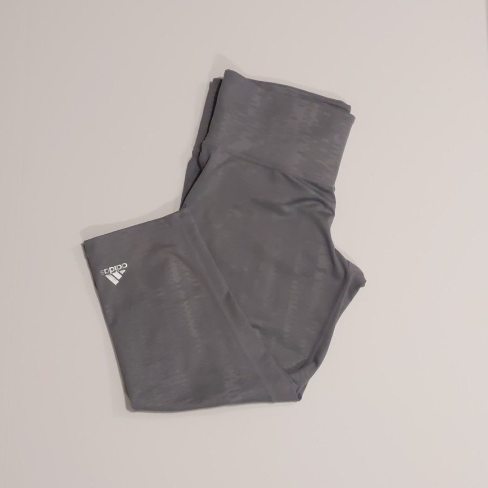 Adidas gray capris leggings